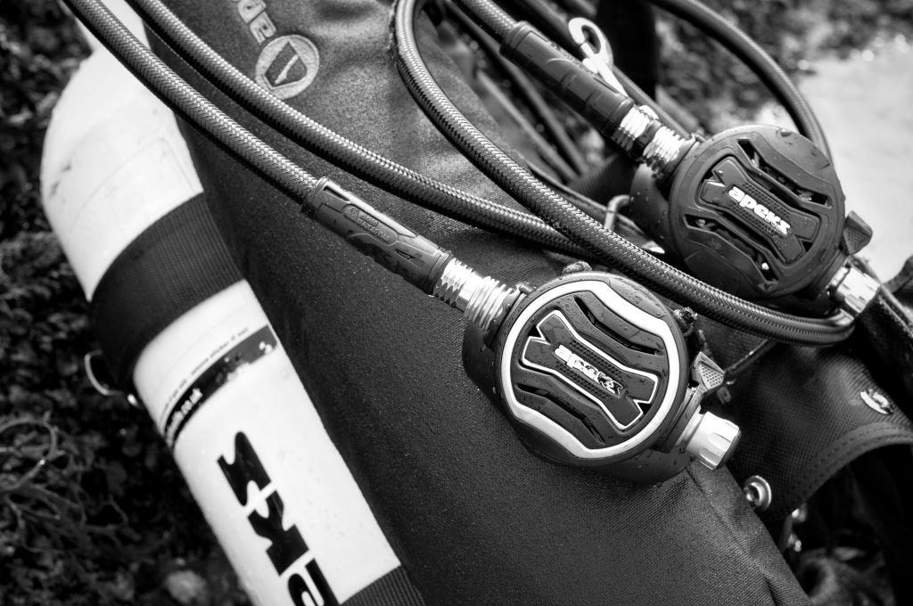 scuba regulator servicing