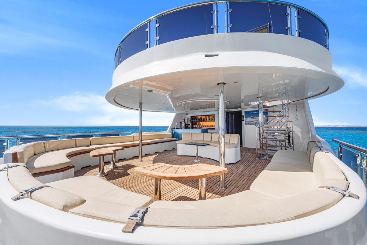 sea serpent excellence red sea luxury liveaboard sun deck