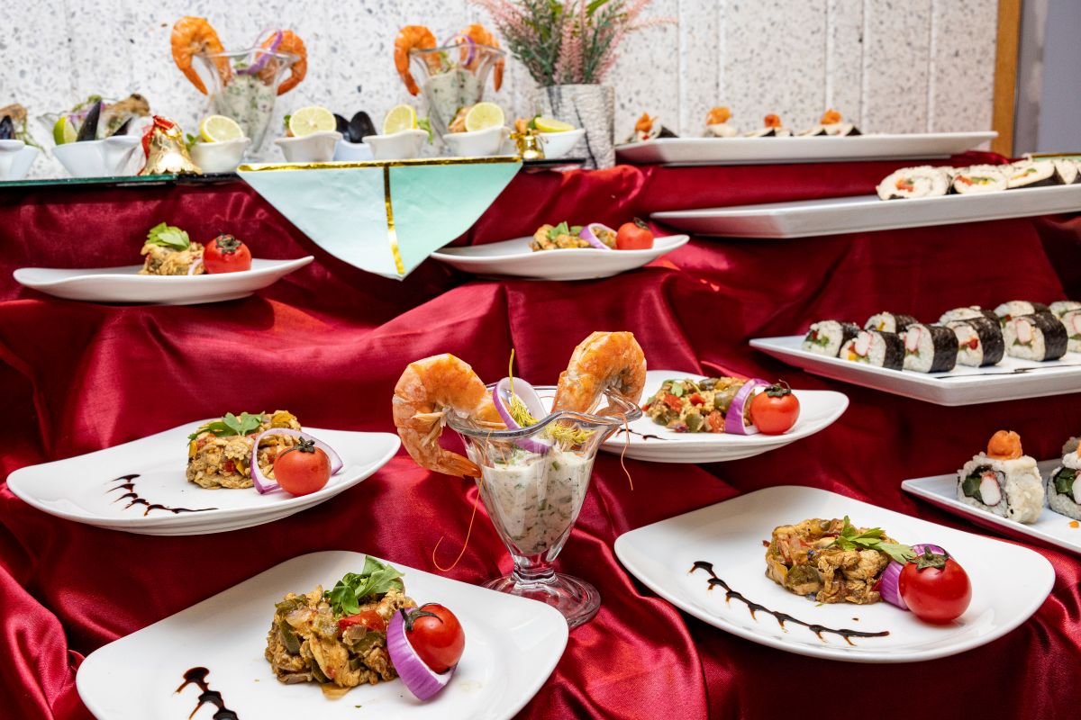 sea-serpent-glorious-miss-nouran-redsea-food