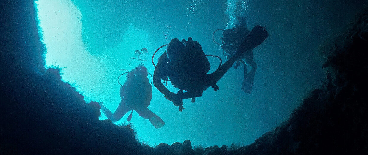 cave diving lanzarote